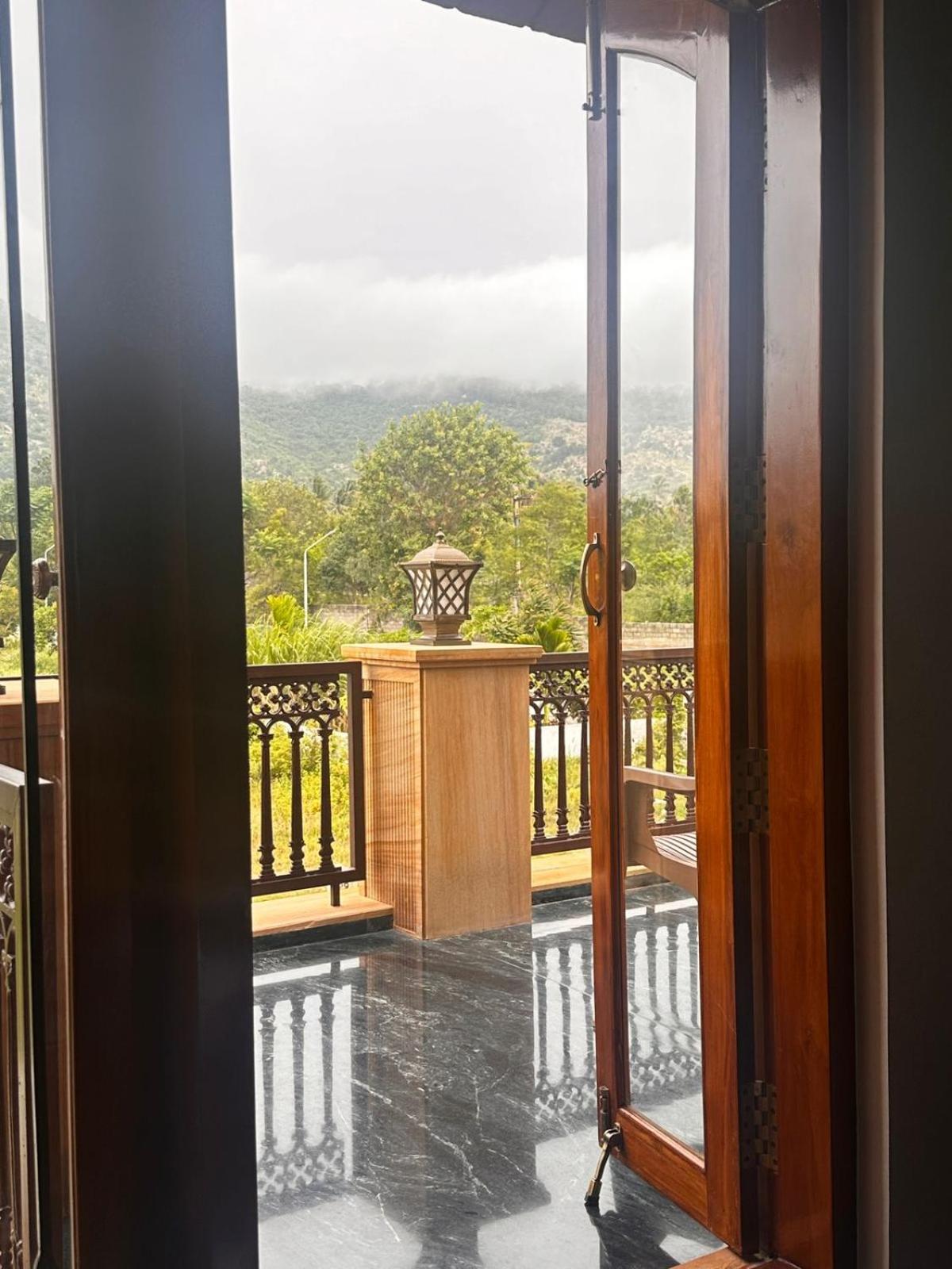 Villa Mia Madre Bangalore Exterior foto